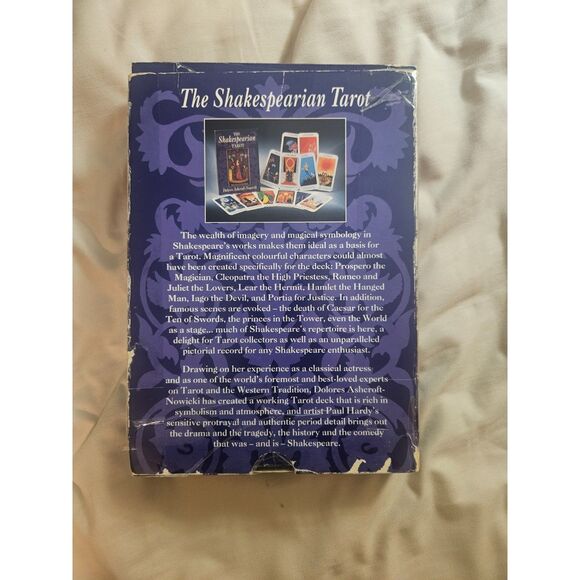The Shakespearian Tarot Book by Dolores Ashcroft-Nowicki - Picture 2 of 6